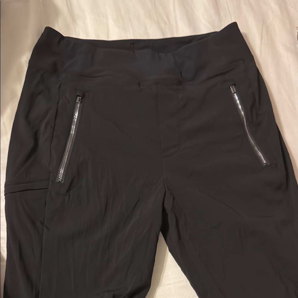 Nwot athleta trekki north joggers size 4 black - Picture 8 of 10